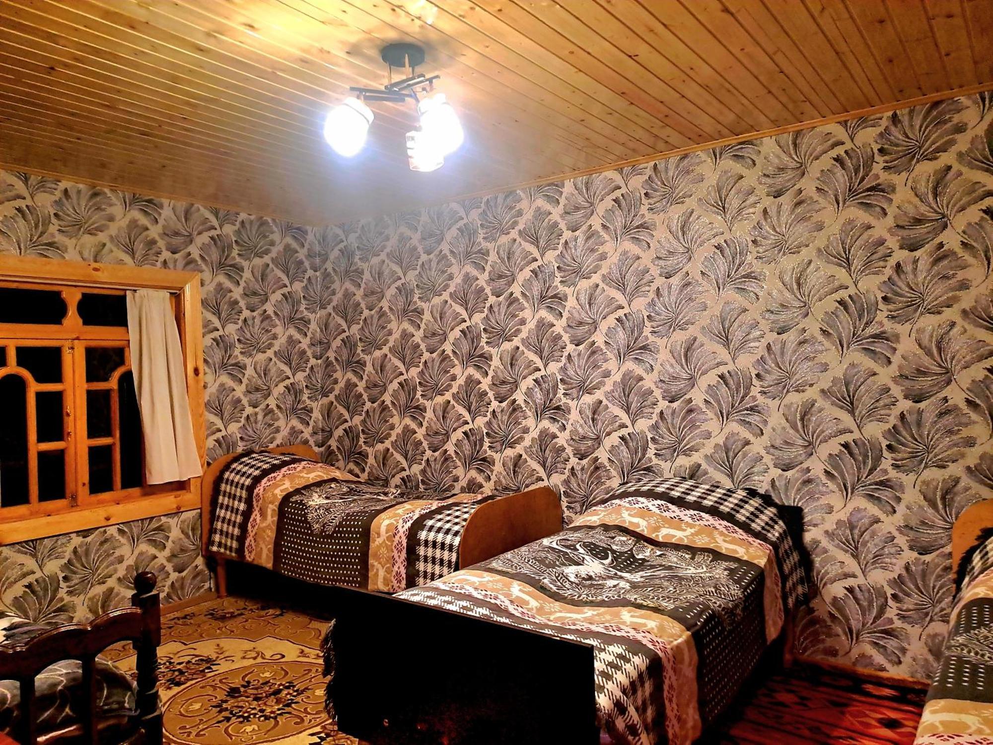 Xinaliq Khinalig Izzet'S Riverside Home Stay מראה חיצוני תמונה